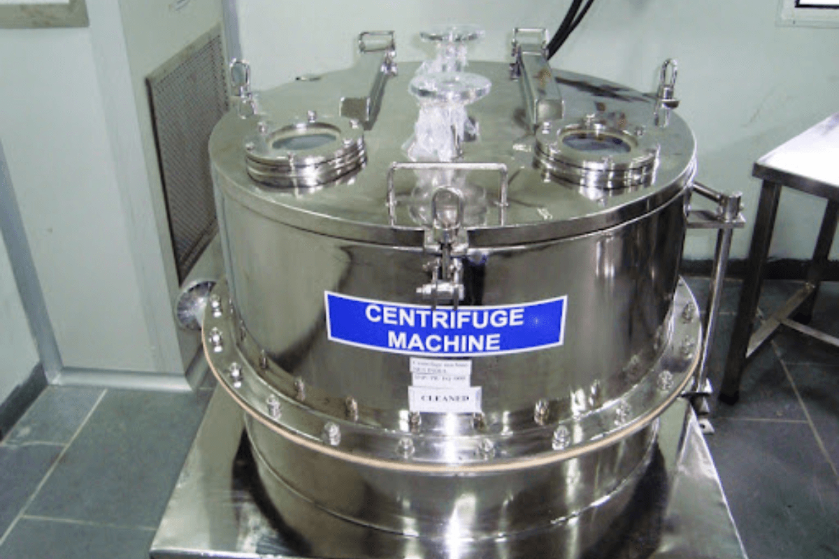 centrifuge-machine